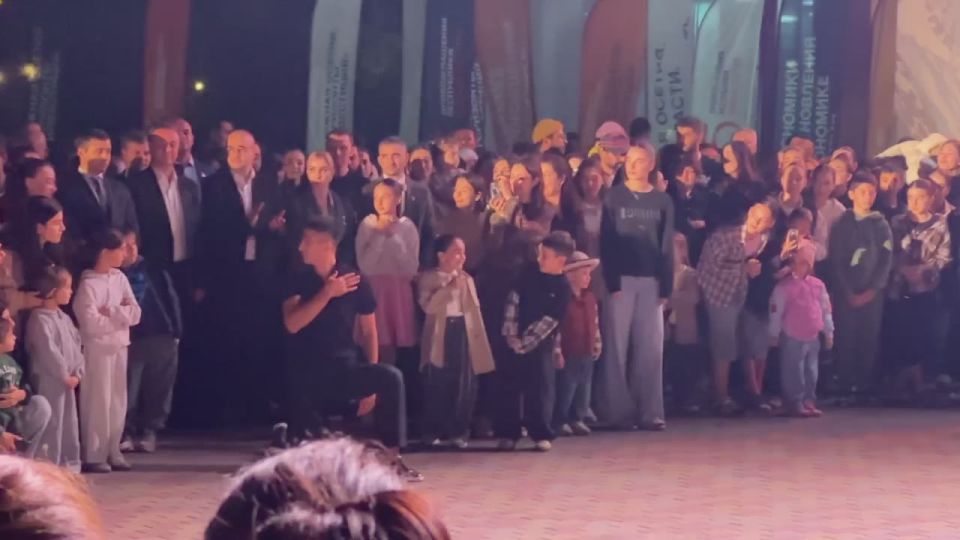 Еще кадры с «Ирон хьазт». @ia_res