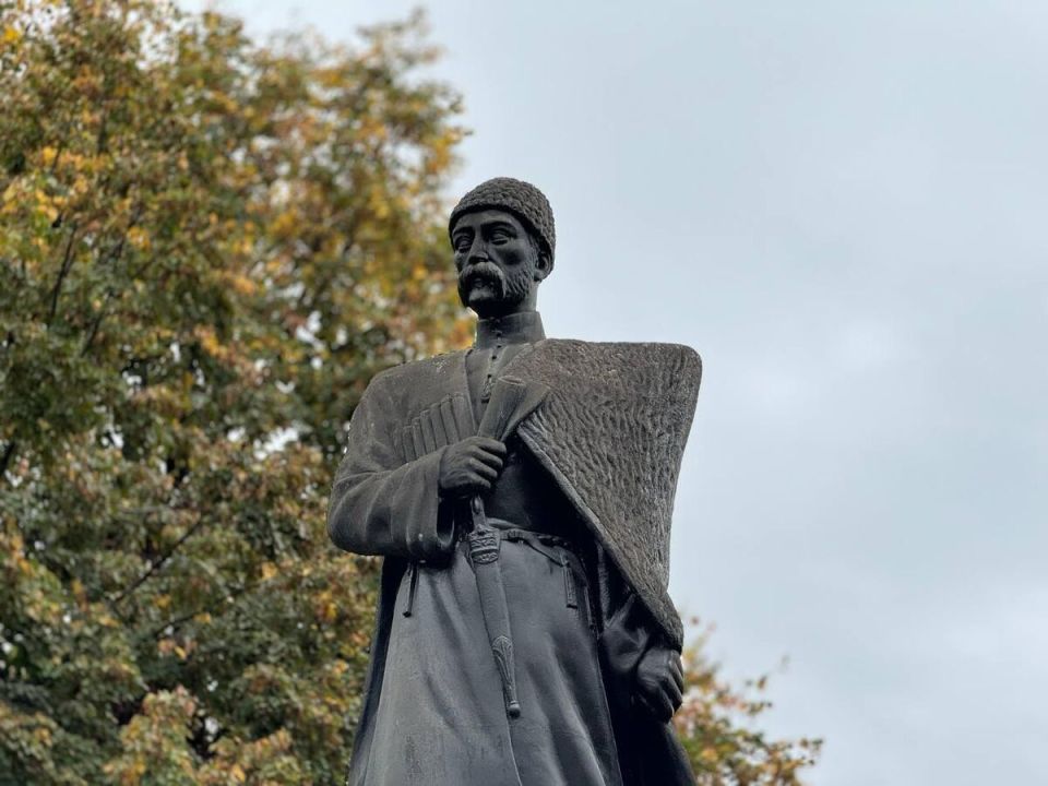 В Москве планируют установить памятник Коста Хетагурову