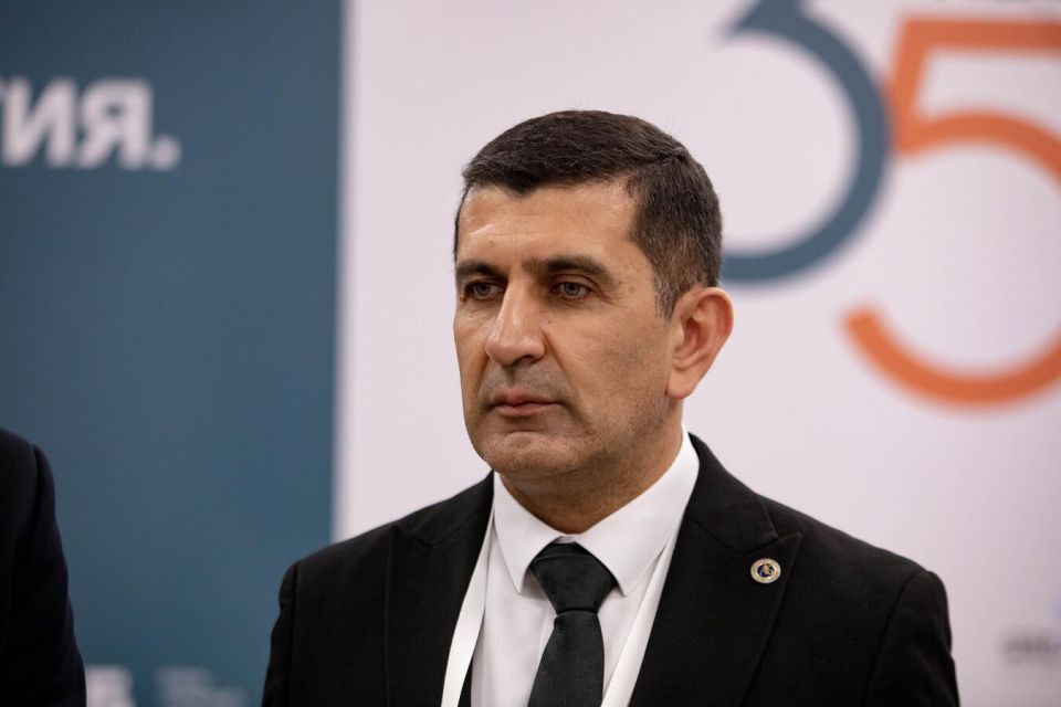 Южная Осетии не выходит из рублевой зоны: Бекоев о выпуске первой банкноты Нацбанка