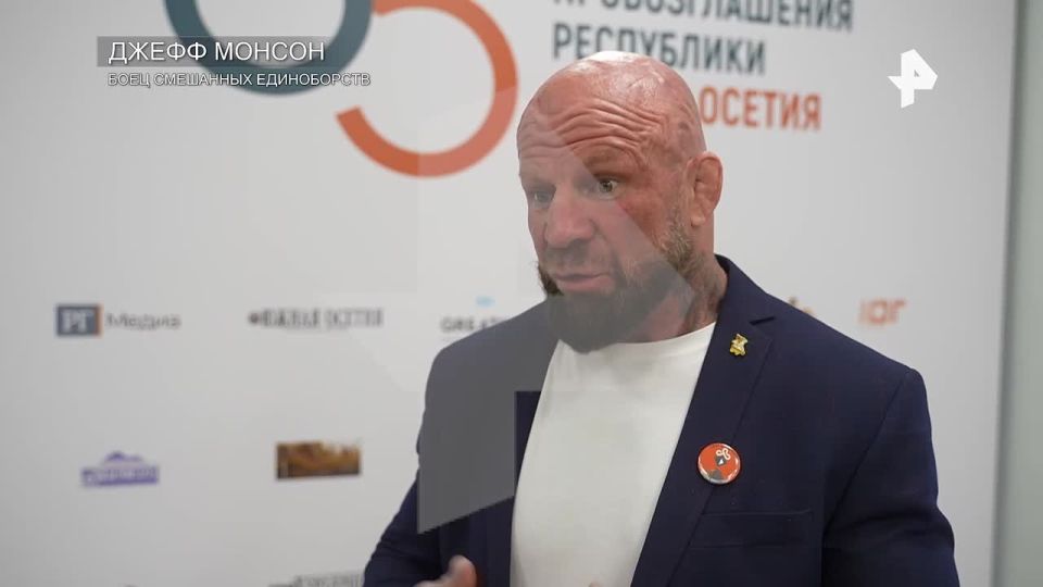 "Это моя мечта": боец смешанных единоборств Джефф Монсон рассказал об открытии спортивной секции по борьбе в Южной Осетии