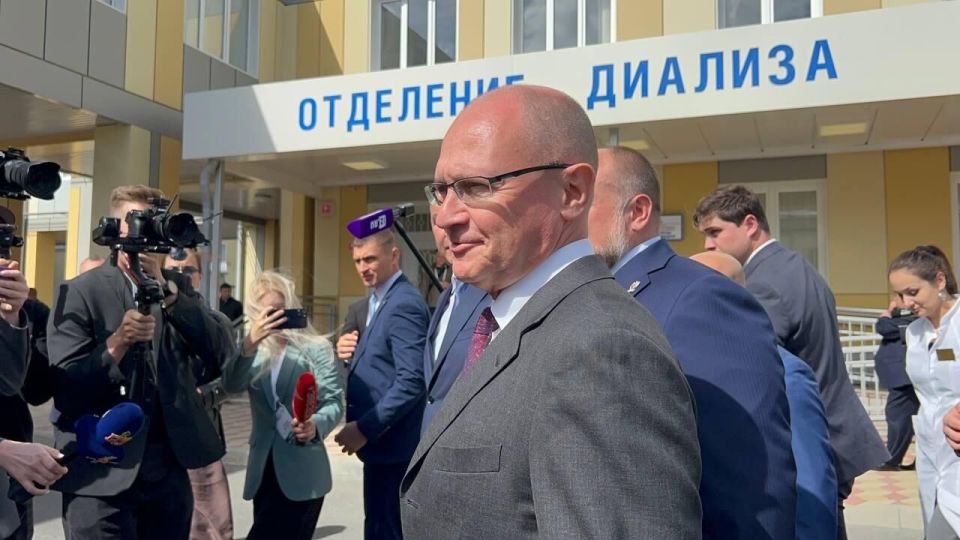 Сергей Кириенко посетил Республиканский многопрофильный медицинский центр в Южной Осетии