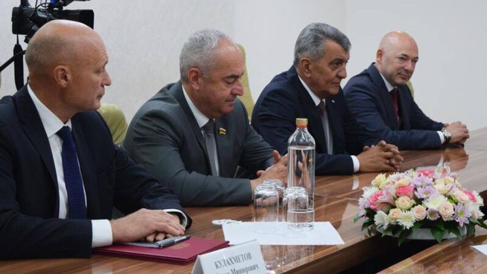 Гаглоев поблагодарил главу Северной Осетии за поддержку