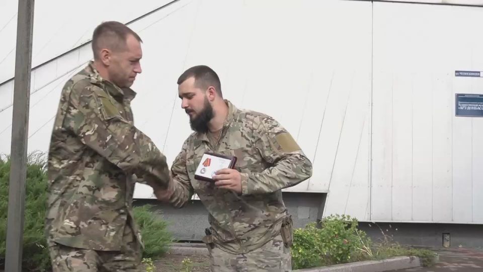 Празднование 35-летия провозглашения Республики Южная Осетия провели в Донецке