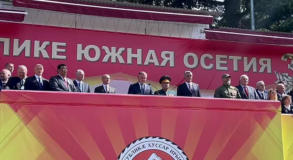 Сегодняшняя мирная и свободная жизнь Южной Осетии была бы невозможна без исторических решений, принятых 20 сентября 1990 года - Гаглоев