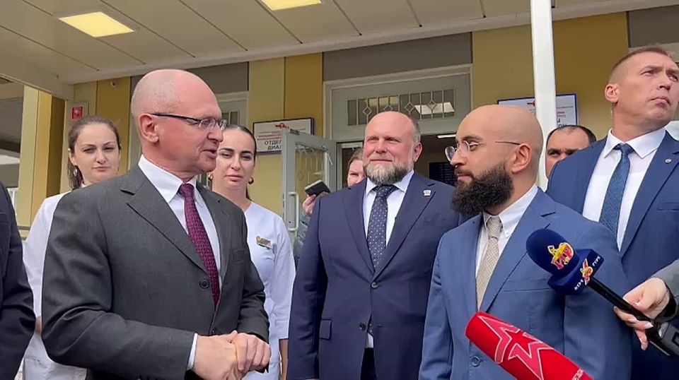 Сергей Кириенко посетил Республиканский многопрофильный медицинский центр в Южной Осетии