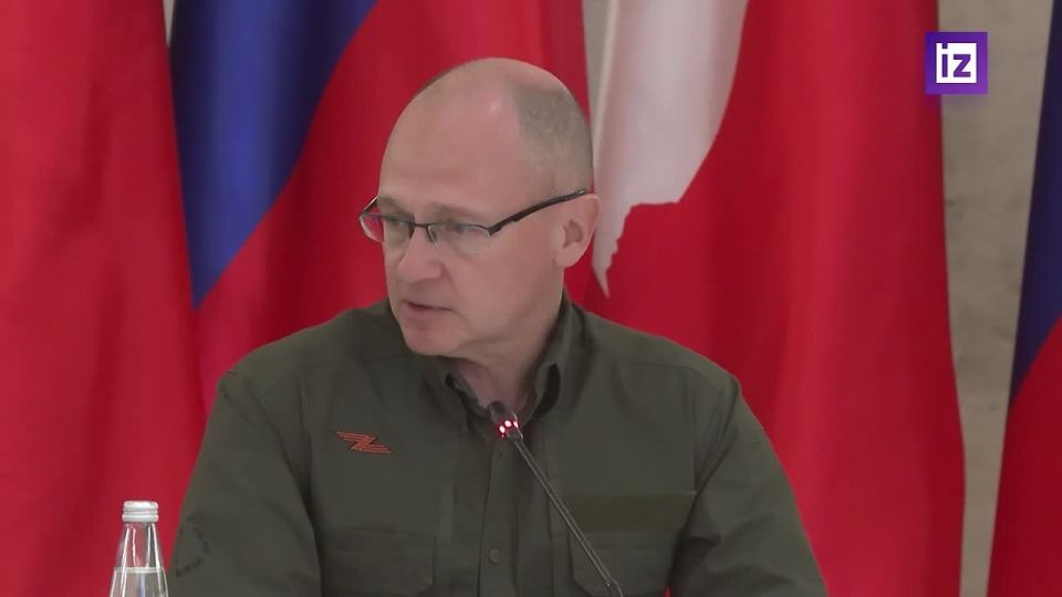 На полигоне "Волжский" в Волгоградской области прошел финальный бой военно-патриотической игры "Зарница 2.0". В соревновании приняли участие две армии по 240 юношей и девушек призывного возраста — "Ока" и "Кама"