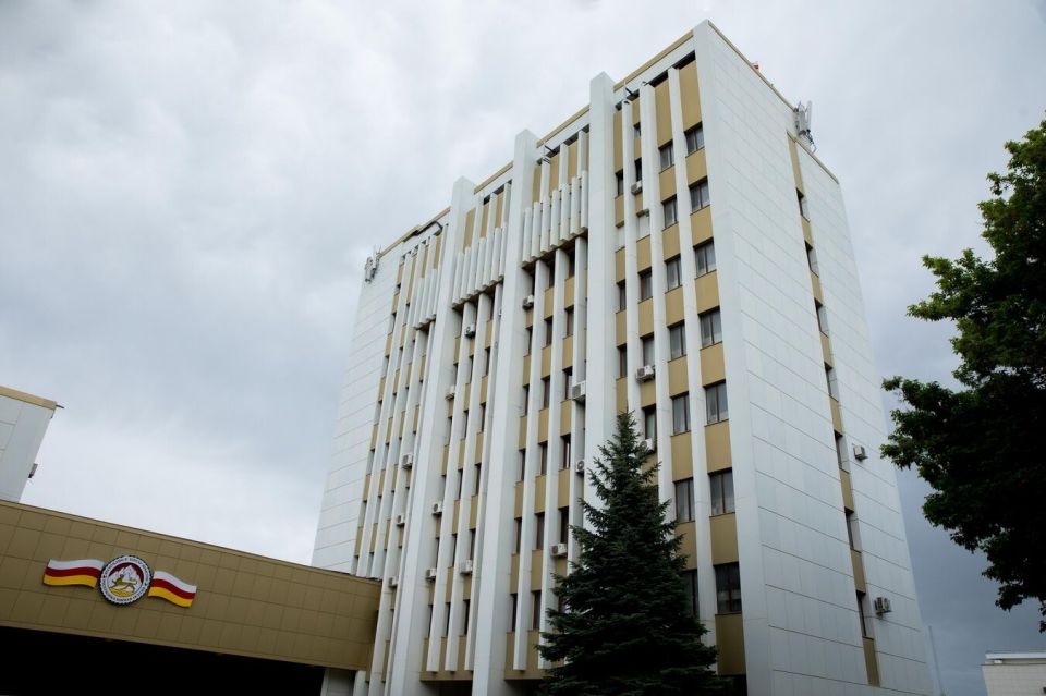 Алан Гаглоев встретился с председателем Президентского фонда культурных инициатив