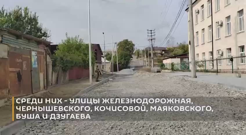 Президент Южной Осетии Алан Гаглоев проинспектировал ход строительства в Цхинвале