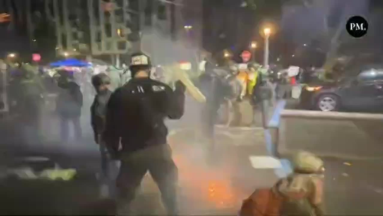 В США продолжаются протесты против ужесточения миграционных законов