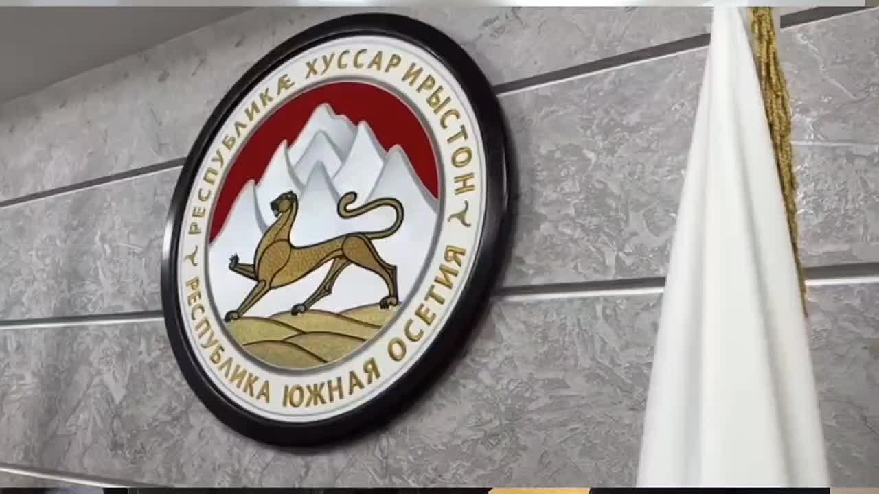 В Цхинвале состоялась встреча Алана Гаглоева и Эдуарда Кокойты