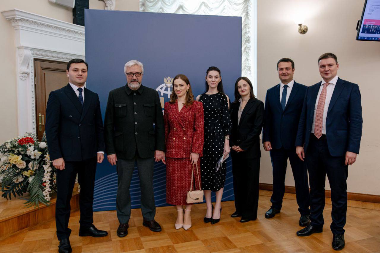 О VIII Глобальном форуме молодых дипломатов