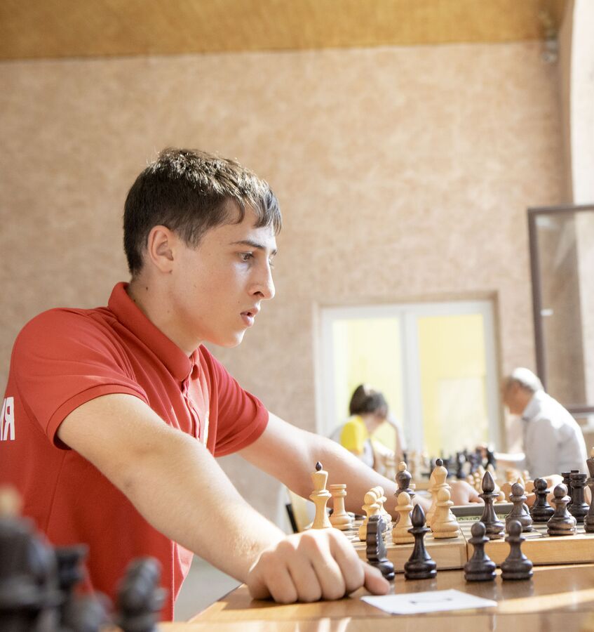 Андрей Кодоев стал победителем турнира по быстрым шахматам в Южной Осетии