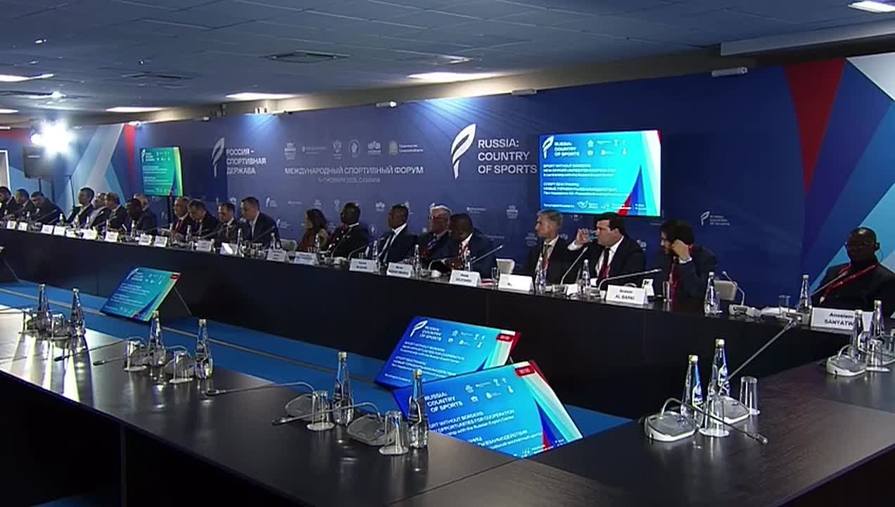 Председатель Комитета по молодежной политике и спорту Южной Осетии Сослан Гассиев участвует в Международном форуме "Россия — спортивная держава" 2025, который проходит в Самаре