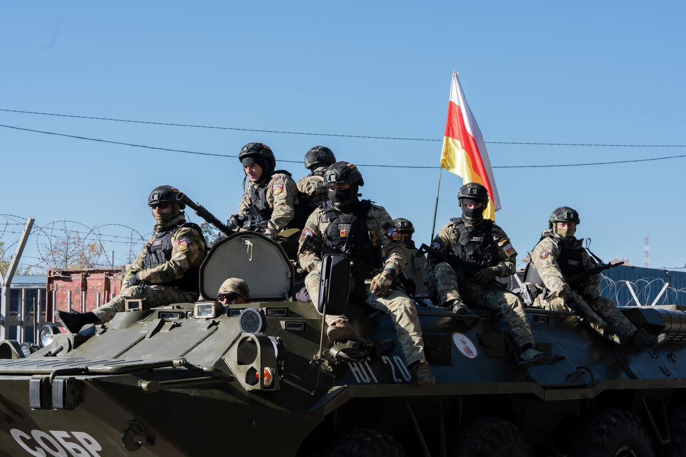 Гаглоев: бойцы ОМОН и СОБР не раз доказывали стойкость и мужество