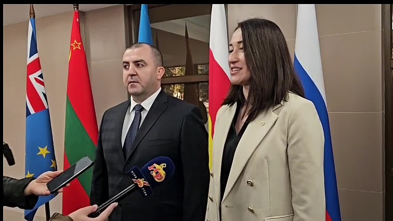 Таможенные службы России и Южной Осетии работают над тем, чтобы социальные гарантии предоставлялись гражданам обеих стран в равных объёмах