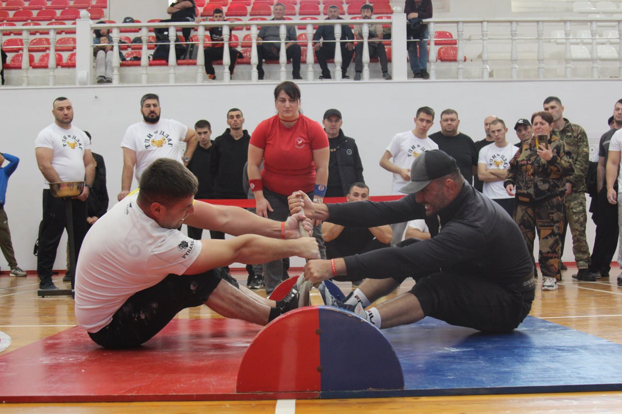 Сильнейшие фамилии Осетии: Дзагоевы, Хубаевы и Багаевы — победители соревнований по национальным видам спорта