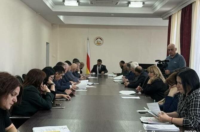 Депутаты в Южной Осетии обсудили изменения в госбюджет на 2025 год