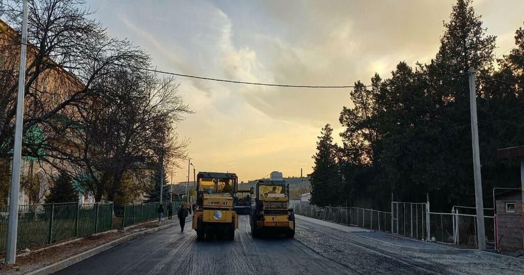 Глава минстроя Южной Осетии рассказал о ходе строительства улиц в рамках Инвестпрограммы