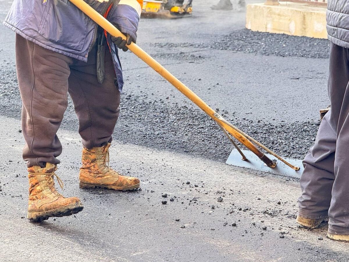 Гаглоев дал старт асфальтированию дорог в селе Гуджабар Цхинвальского района