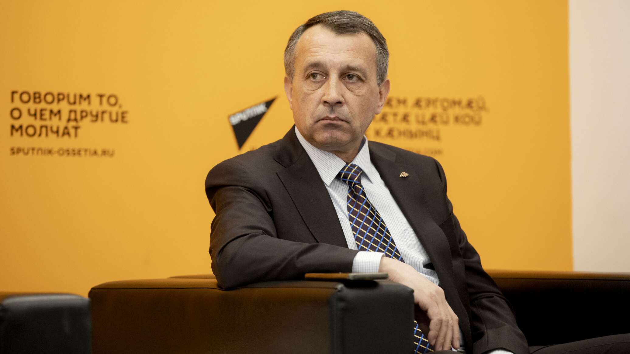 ИИ должен помогать журналисту, а не работать вместо него – Денисов