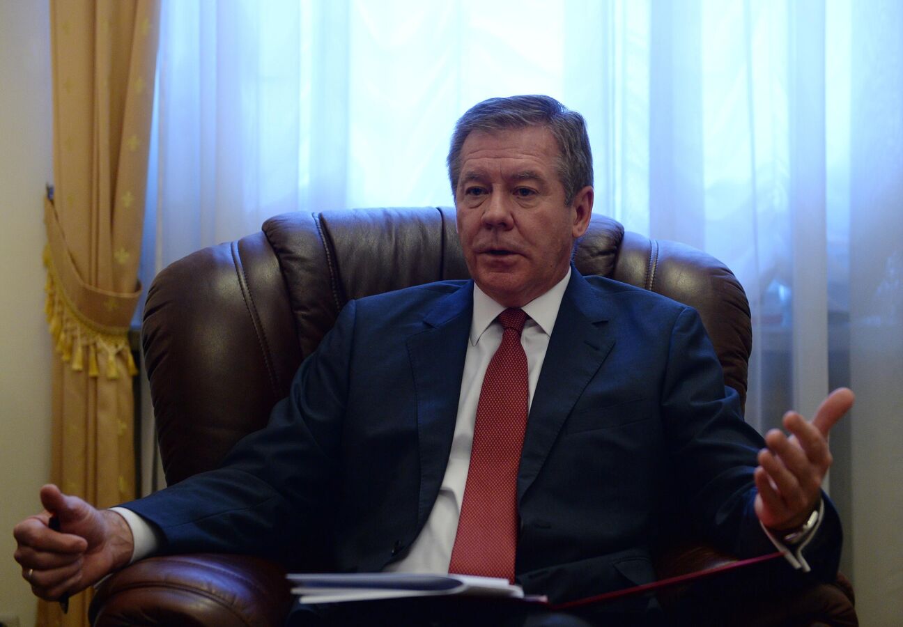 Гатилов: гарантии неприменения силы от Тбилиси исключат "военные авантюры" в Закавказье