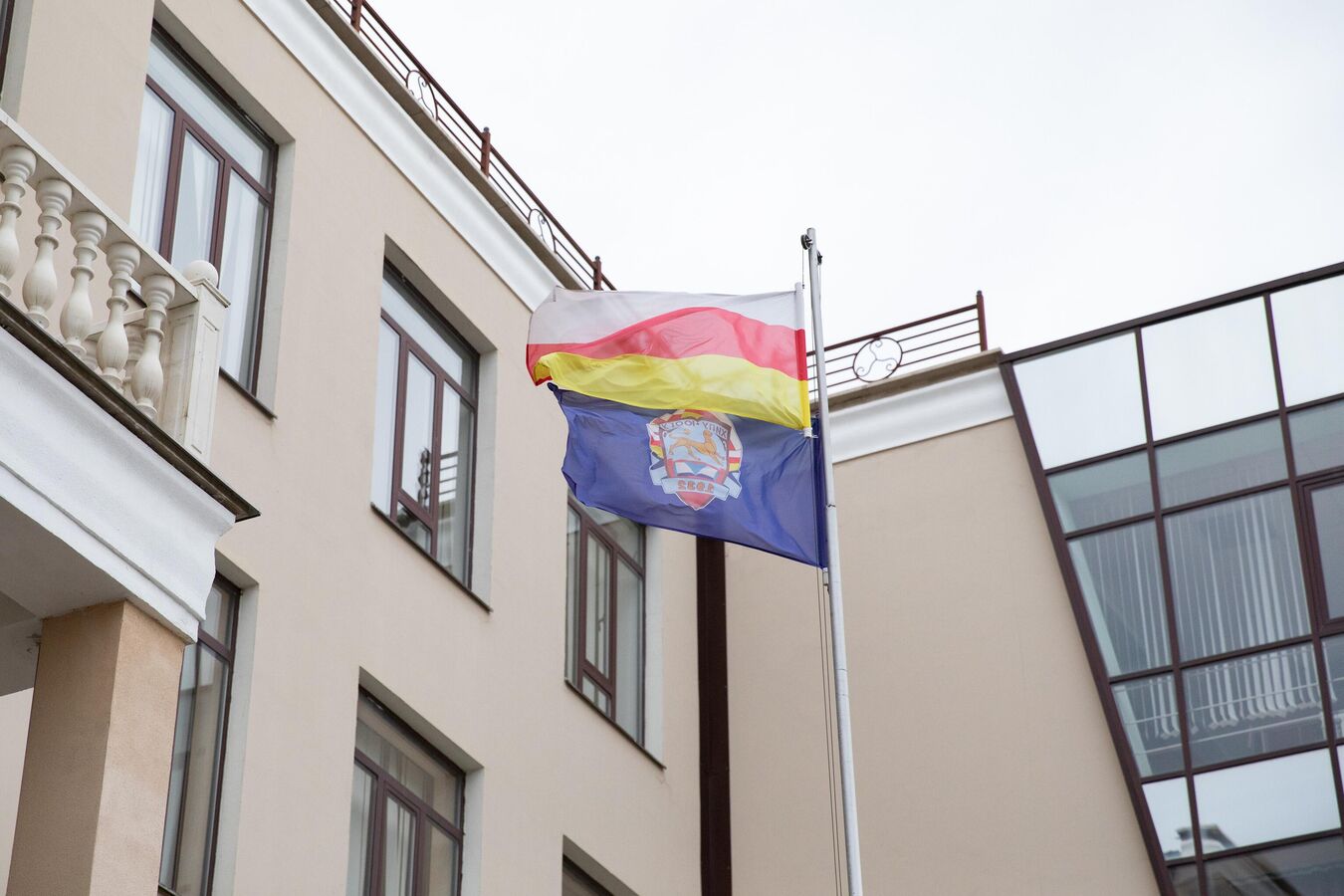 Студенты ЮОГУ о плюсах и минусах учебы в вузе