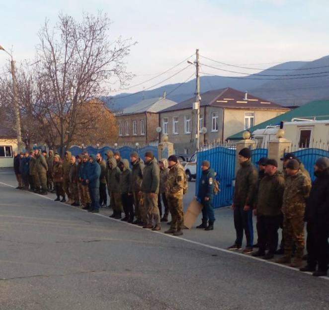 Личный состав МЧС Южной. Осетии в количестве шестидесяти восьми человек и три единицы техники выдвинулись на место ландшафтного пожара в село Машхара Дзауского района