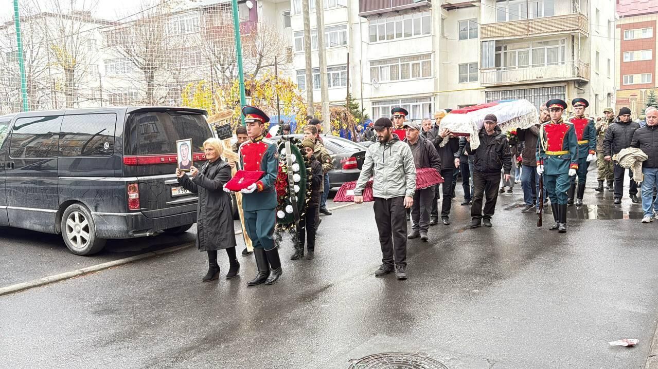 Южная Осетия простилась с Иваном Крайненко-Тедеевым