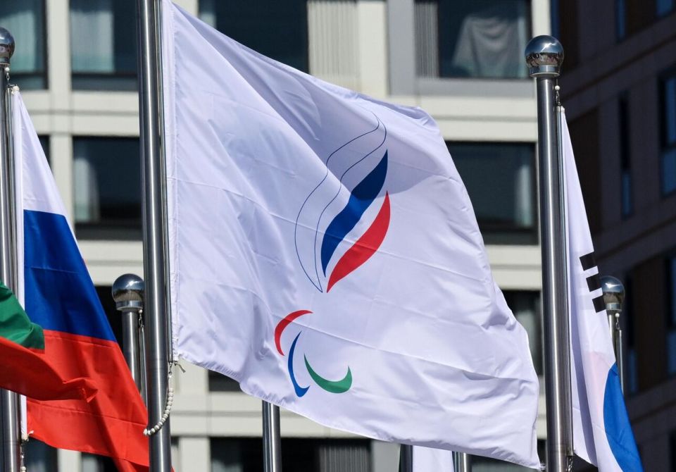 Российские паралимпийцы доказали в CAS право выступать с национальными флагом и гимном