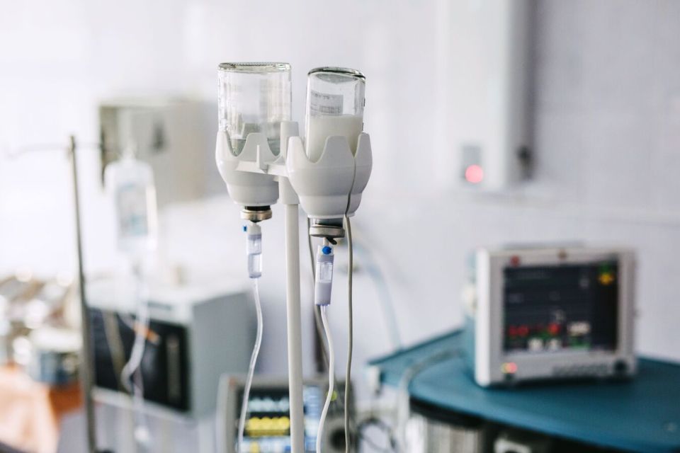 Гаглоев навестил в больнице Цхинвала пострадавших в ДТП