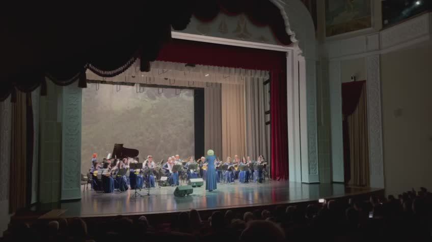 В Цхинвале проходит сольный концерт Государственного оркестра народных инструментов "Айзалд"