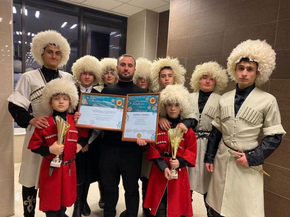 Выступили достойно: детский ансамбль из Южной Осетии взял призы взрослого фестиваля