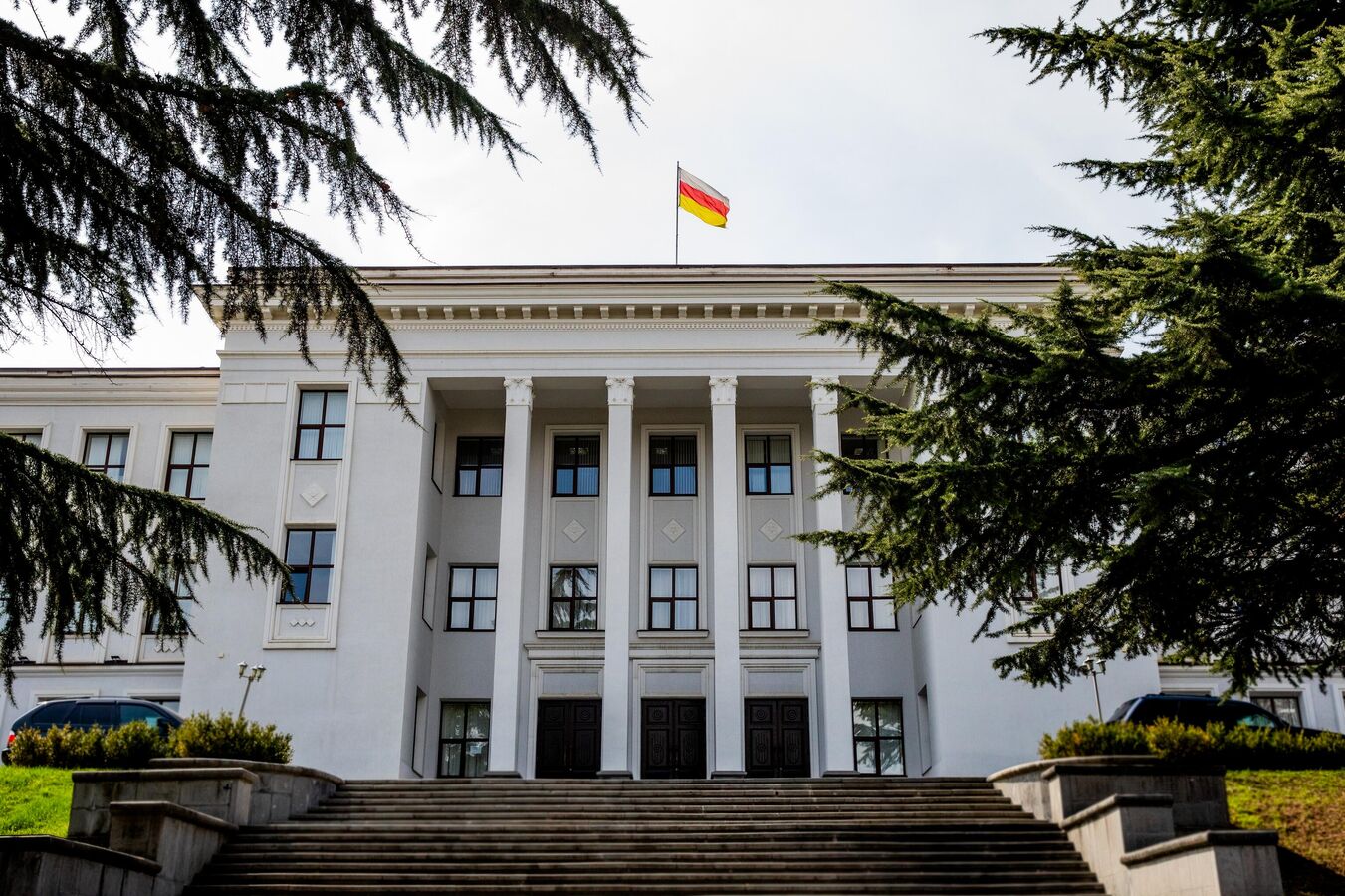 В парламенте Южной Осетии обсудили бюджет Фонда льготного кредитования на 2026 год