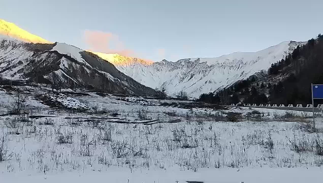 На утро 18 декабря Транскавказская автомагистраль функционирует в штатном режиме без ограничений