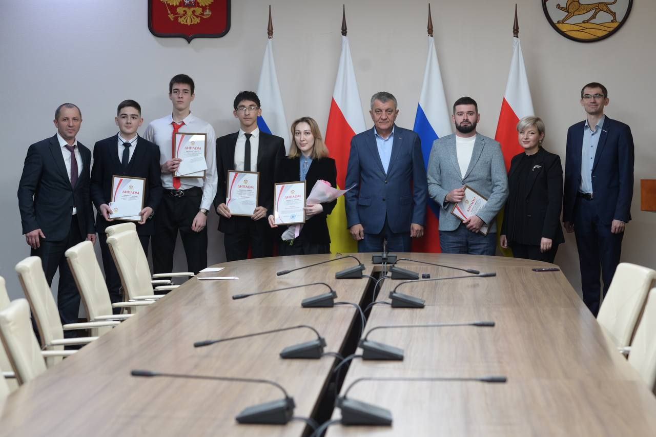 Пять молодых учёных стали лауреатами премии Главы РСО — Алания в области науки и техники